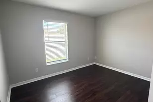 581 NW Goldcoast Ave, Port Saint Lucie, FL 34983 - Photo 15