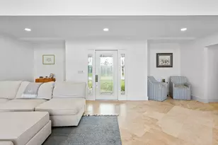 1332 SW Tamarind Way, Boca Raton, FL 33486 - Photo 5