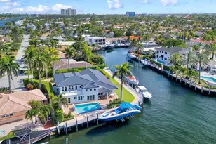 2593 SE 9th St, Pompano Beach, FL 33062 - Photo 3