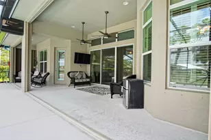 9431 Meadowood Dr, Fort Pierce, FL 34951 - Photo 35