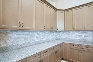 9431 Meadowood Dr, Fort Pierce, FL 34951 - Photo 15