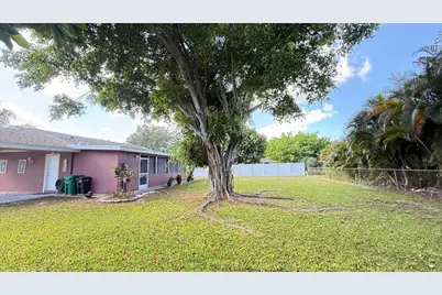 864 SE Festivo Court, Port Saint Lucie, FL 34983 - Photo 17