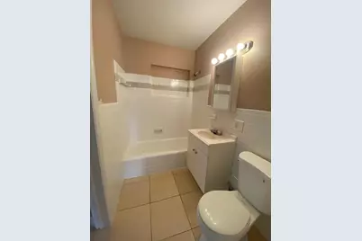 16 NE 9th Avenue, Deerfield Beach, FL 33441 - Photo 9