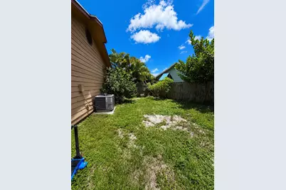 5202 El Claro Circle, West Palm Beach, FL 33415 - Photo 25