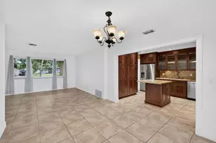 7151 SW 5th Ct, Pembroke Pines, FL 33023 - Photo 13