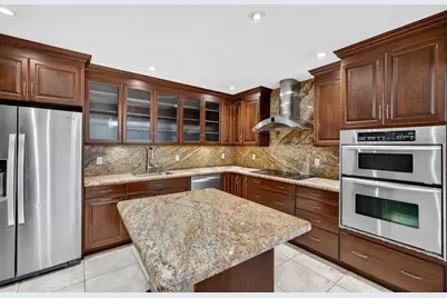 7151 SW 5th Court, Pembroke Pines, FL 33023 - Photo 3