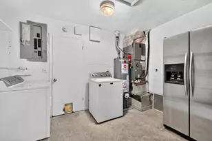 7151 SW 5th Ct, Pembroke Pines, FL 33023 - Photo 29