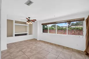7151 SW 5th Ct, Pembroke Pines, FL 33023 - Photo 17