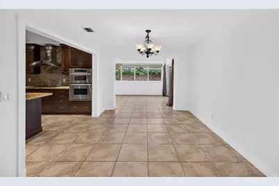 7151 SW 5th Court, Pembroke Pines, FL 33023 - Photo 27