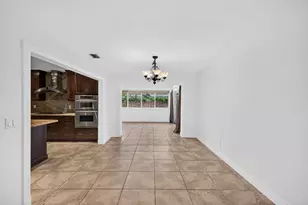 7151 SW 5th Ct, Pembroke Pines, FL 33023 - Photo 27