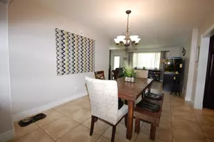7151 SW 5th Ct, Pembroke Pines, FL 33023 - Photo 5