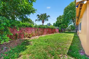 7151 SW 5th Ct, Pembroke Pines, FL 33023 - Photo 33