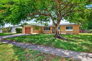 7151 SW 5th Ct, Pembroke Pines, FL 33023 - Photo 35