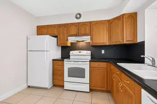 2220 N 47th Ave, Hollywood, FL 33021 - Photo 9