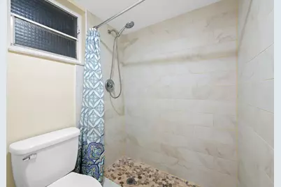 483 N Pine Island Road #C304, Plantation, FL 33324 - Photo 9