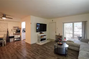 5377 SW 40th Ave, Dania Beach, FL 33314 - Photo 11