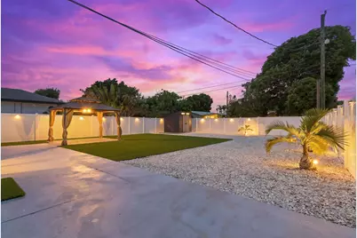 128 NW 10th Avenue, Delray Beach, FL 33444 - Photo 35