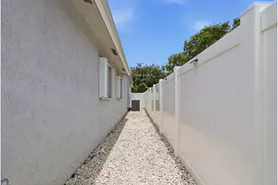 128 NW 10th Avenue, Delray Beach, FL 33444 - Photo 43