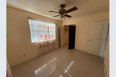 124 NW 45th Avenue, Plantation, FL 33317 - Photo 17