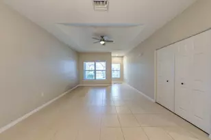 1868 S Dovetail Dr, Fort Pierce, FL 34982 - Photo 5