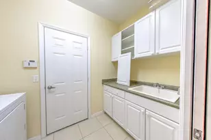 1868 S Dovetail Dr, Fort Pierce, FL 34982 - Photo 13