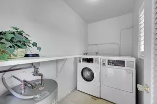2110 NE 42nd St, Lighthouse Point, FL 33064 - Photo 27