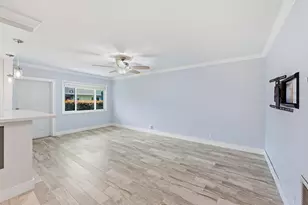 2110 NE 42nd St, Lighthouse Point, FL 33064 - Photo 7