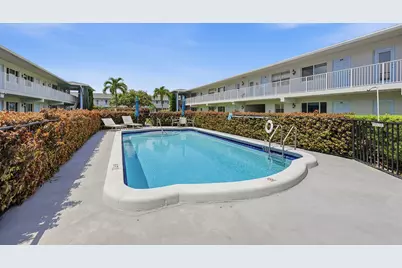 2110 NE 42nd Street #2b, Lighthouse Point, FL 33064 - Photo 21