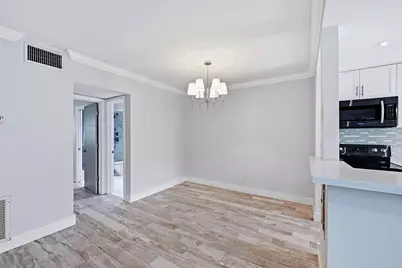 2110 NE 42nd Street #2b, Lighthouse Point, FL 33064 - Photo 13