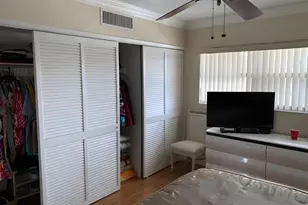 5200 NE 24th Terrace, Fort Lauderdale, FL 33308 - Photo 9