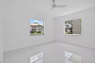 5561 Lakeside Dr, Margate, FL 33063 - Photo 11