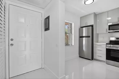 5561 Lakeside Drive #107, Margate, FL 33063 - Photo 3