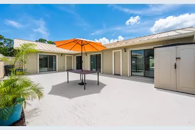 5620 Eagle Lake Drive, Palm Beach Gardens, FL 33418 - Photo 5