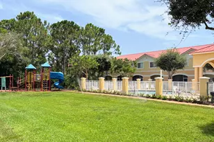 5088 SE Mariner Garden Cir, Stuart, FL 34997 - Photo 3