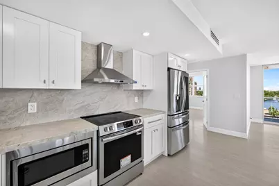 209 N Fort Lauderdale Beach Boulevard N #8a, Fort Lauderdale, FL 33304 - Photo 5