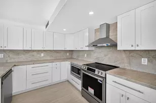 209 N Fort Lauderdale Beach Blvd N, Fort Lauderdale, FL 33304 - Photo 7