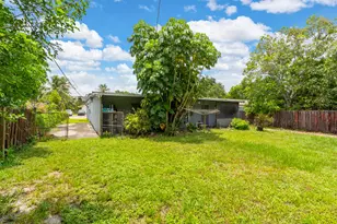 7831 NW 30th St, Hollywood, FL 33024 - Photo 27