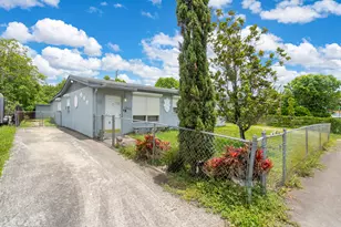 7831 NW 30th St, Hollywood, FL 33024 - Photo 3