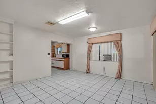 7831 NW 30th St, Hollywood, FL 33024 - Photo 11