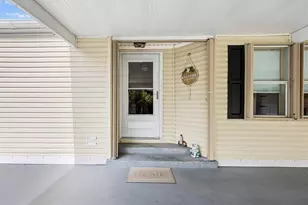 2872 Eagle's Nest Way, Port Saint Lucie, FL 34952 - Photo 3