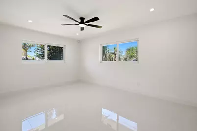 401 NW 3rd Place, Dania Beach, FL 33004 - Photo 9