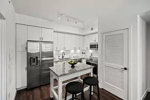2000 Stirling Rd, Hollywood, FL 33020 - Photo 17