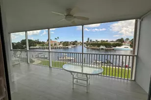 390 N Federal Hwy, Deerfield Beach, FL 33441 - Photo 11