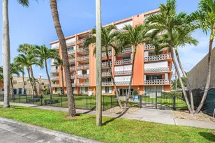 15 S Golfview Rd, Lake Worth, FL 33460 - Photo 33