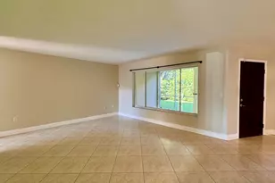 815 W Boynton Beach Blvd, Boynton Beach, FL 33426 - Photo 7