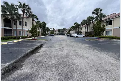 815 W Boynton Beach Boulevard #11-107, Boynton Beach, FL 33426 - Photo 31