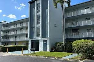 7680 NW 18th St, Margate, FL 33063 - Photo 13