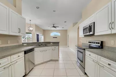 436 SW Bradshaw Circle, Port Saint Lucie, FL 34953 - Photo 15