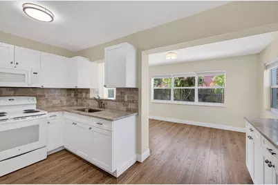 1333 W 31st Street, Riviera Beach, FL 33404 - Photo 15
