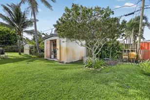 220 NW 48th St, Oakland Park, FL 33309 - Photo 37